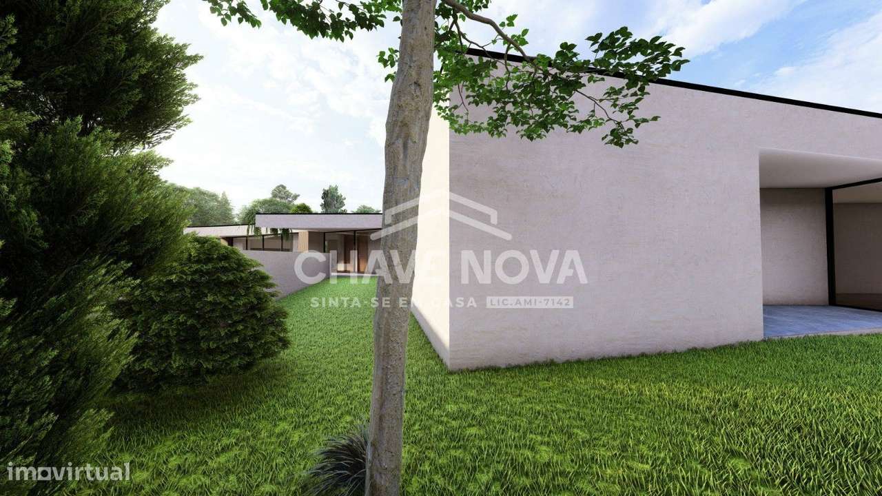 Moradia Isolada V4 c/ Piscina Centro Sta. Maria da Feira - Grande imagem: 4/15