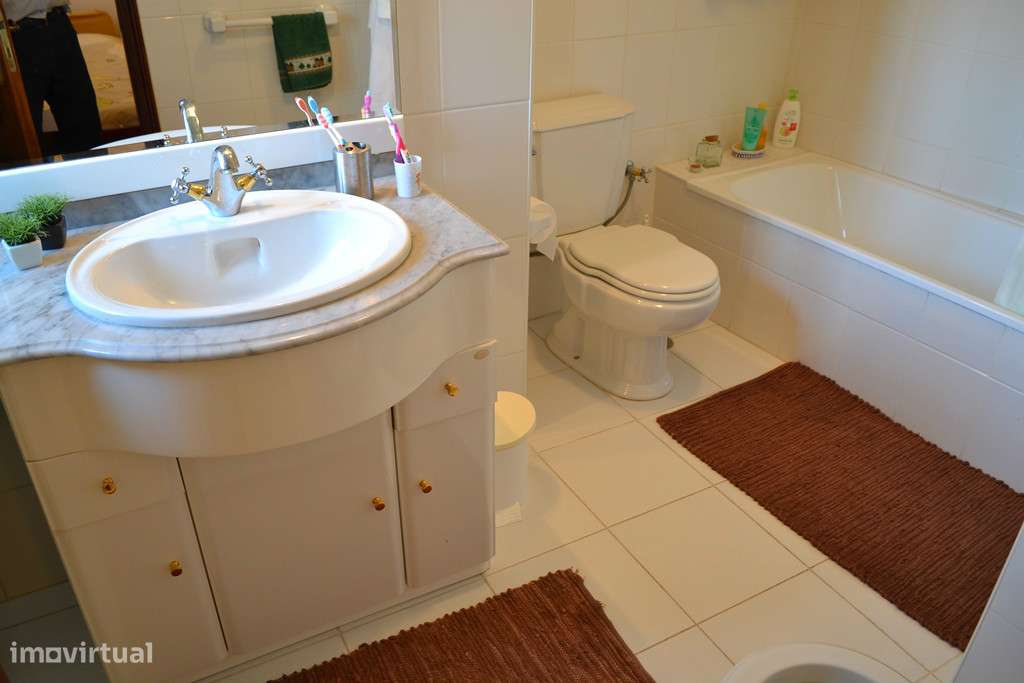 Tipologia T6, com 356m2 de área de habitação-24