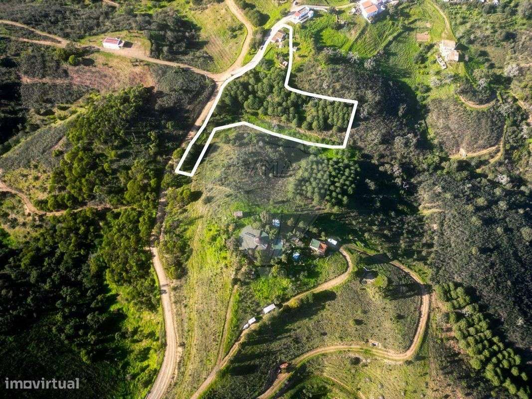 Moradia T2 para venda - Grande imagem: 2/19