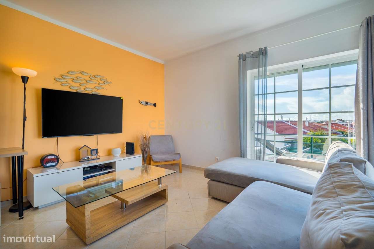 Espaçoso T3 na Mexilhoeira da Carregação  - Oportunidade Única! - Grande imagem: 5/48