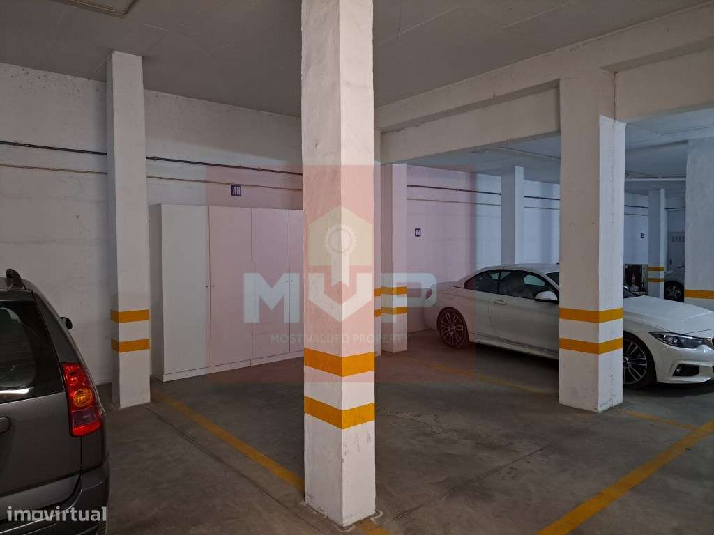 T3 na Guia com piscina comum e estacionamento-29