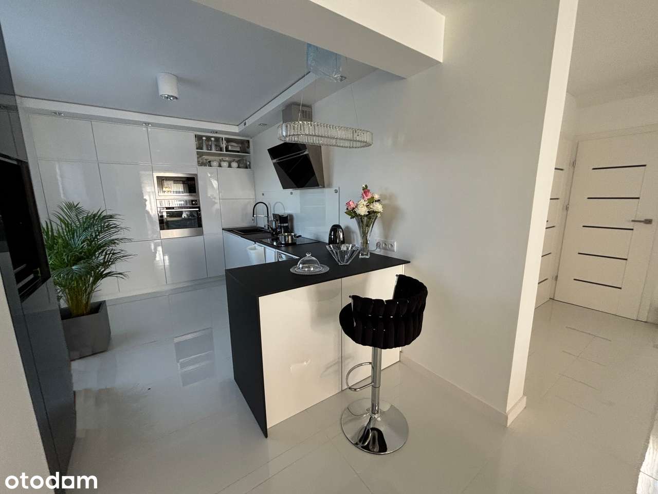 Nowoczesny dom + w pełni wyposażony warsztat I działka 25a!-8