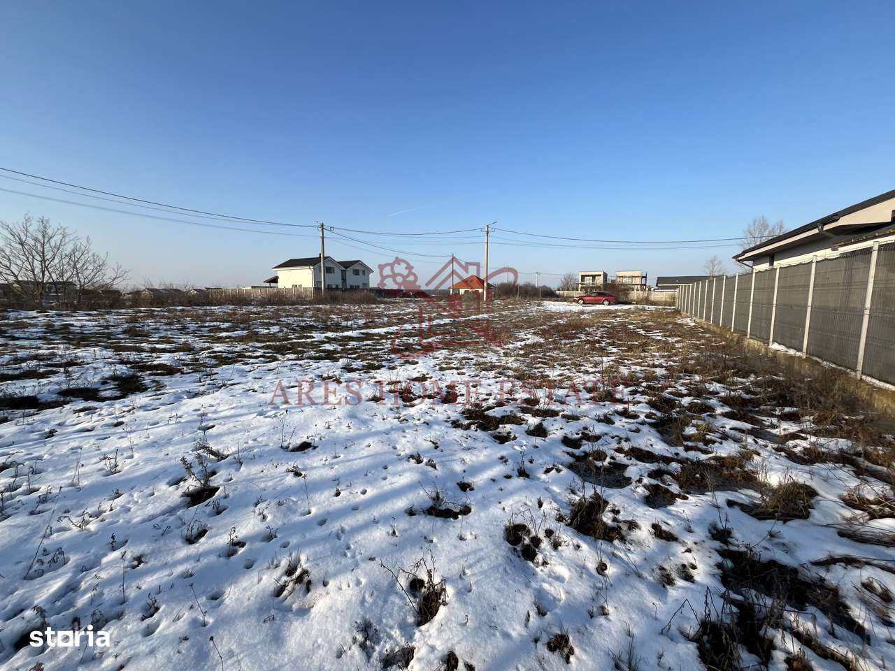 Teren intravilan cu toate utilitățile și front 20 m – Moșnița Veche-2