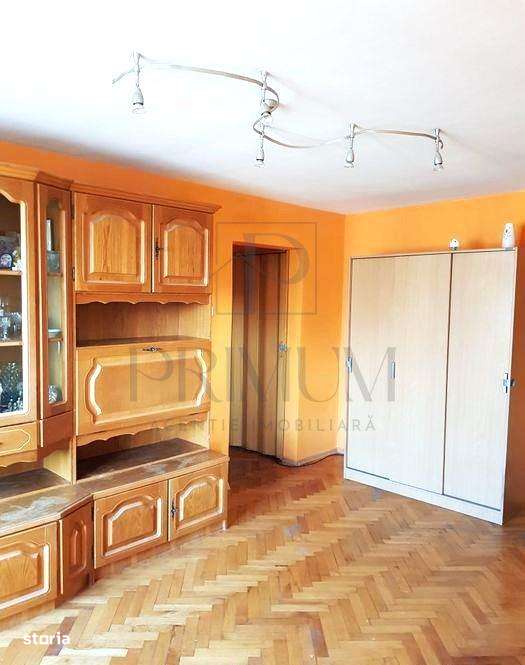 OLIMPIA STADION - LIFT - 4 cam - 2 bai - 2 balcoane - debara - central - Imagine principală: 5/16