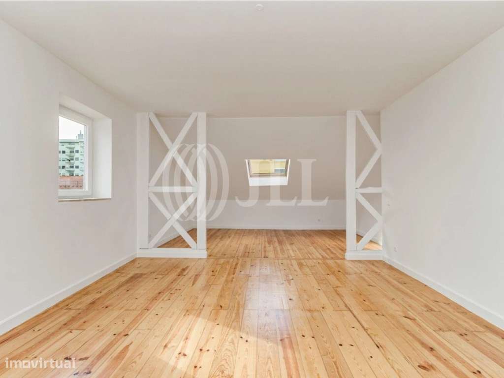 Apartamento T2, remodelado, na Estrela, em Lisboa - Grande imagem: 3/20