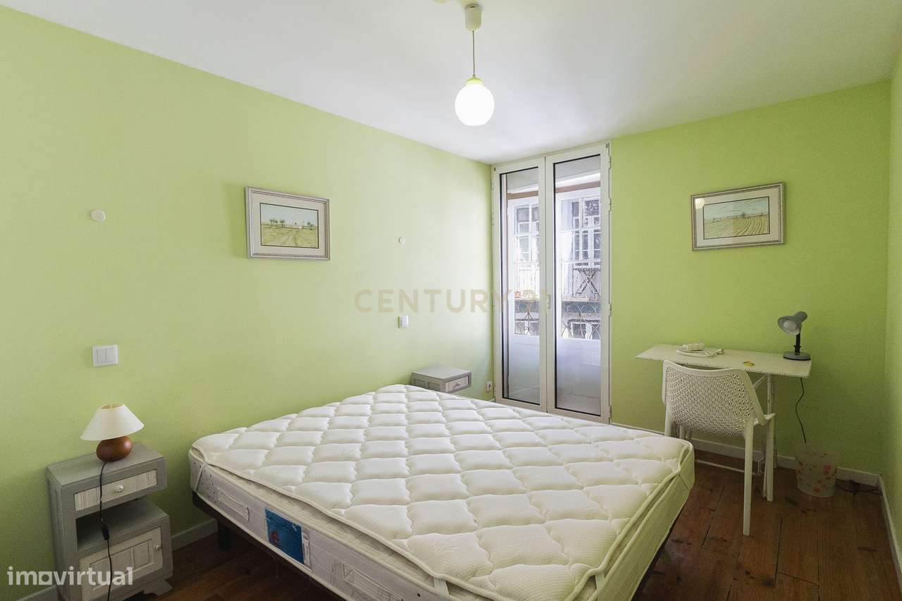 T4 Renovado no Coração da Quebra Costas – Coimbra-17