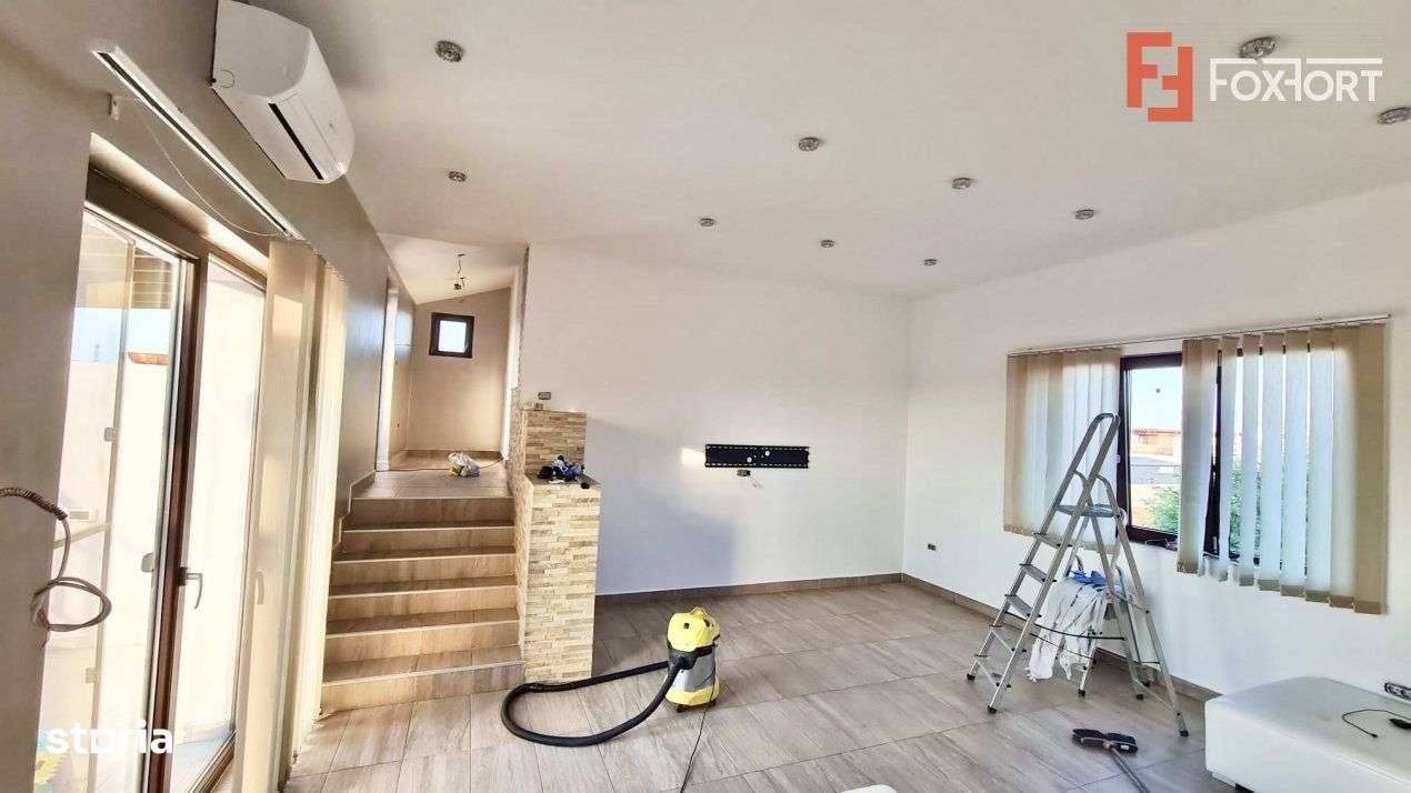 COMISON 0% De Vanzare Cladire Multifunctionala, Dumbravita - Imagine principală: 5/10