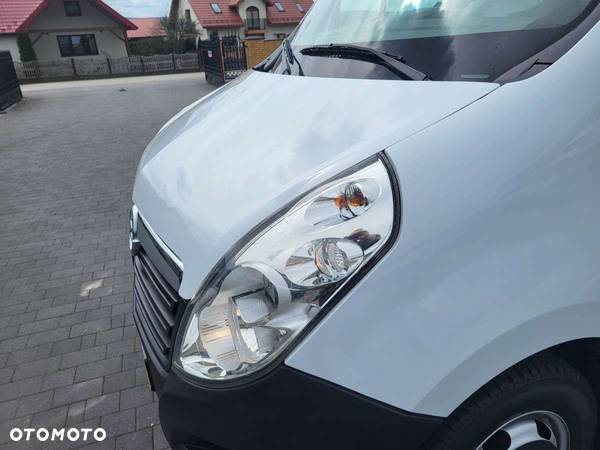 Opel Movano Max 9 osobowy - 10