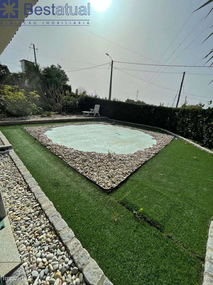 Moradia T4 Isolada - 5 min. Centro Sto. Tirso-18