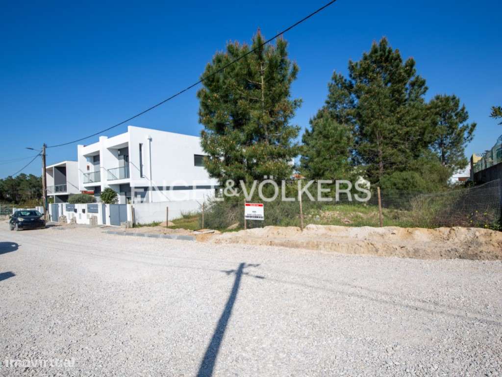 Terreno Urbano no centro de Pinhal de Frades - Grande imagem: 5/24