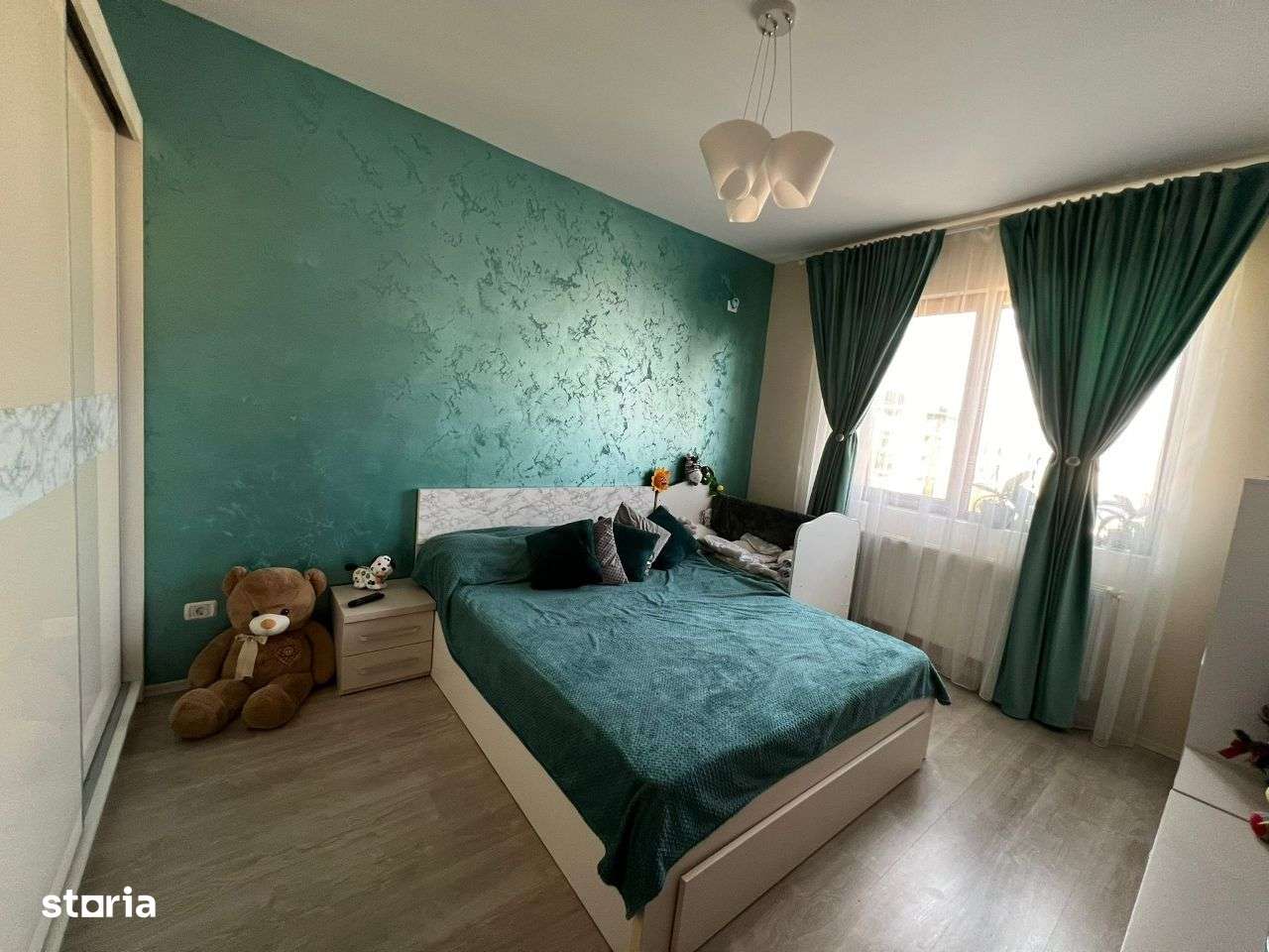 AP. 3 CAM, DECOMANDAT, SUPRAFATA GENEROASA, MOBILAT SI UTILAT, PARCARE - Imagine principală: 1/7