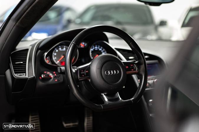 Audi R8 Coupé 4.2 FSI quattro R tronic - 18