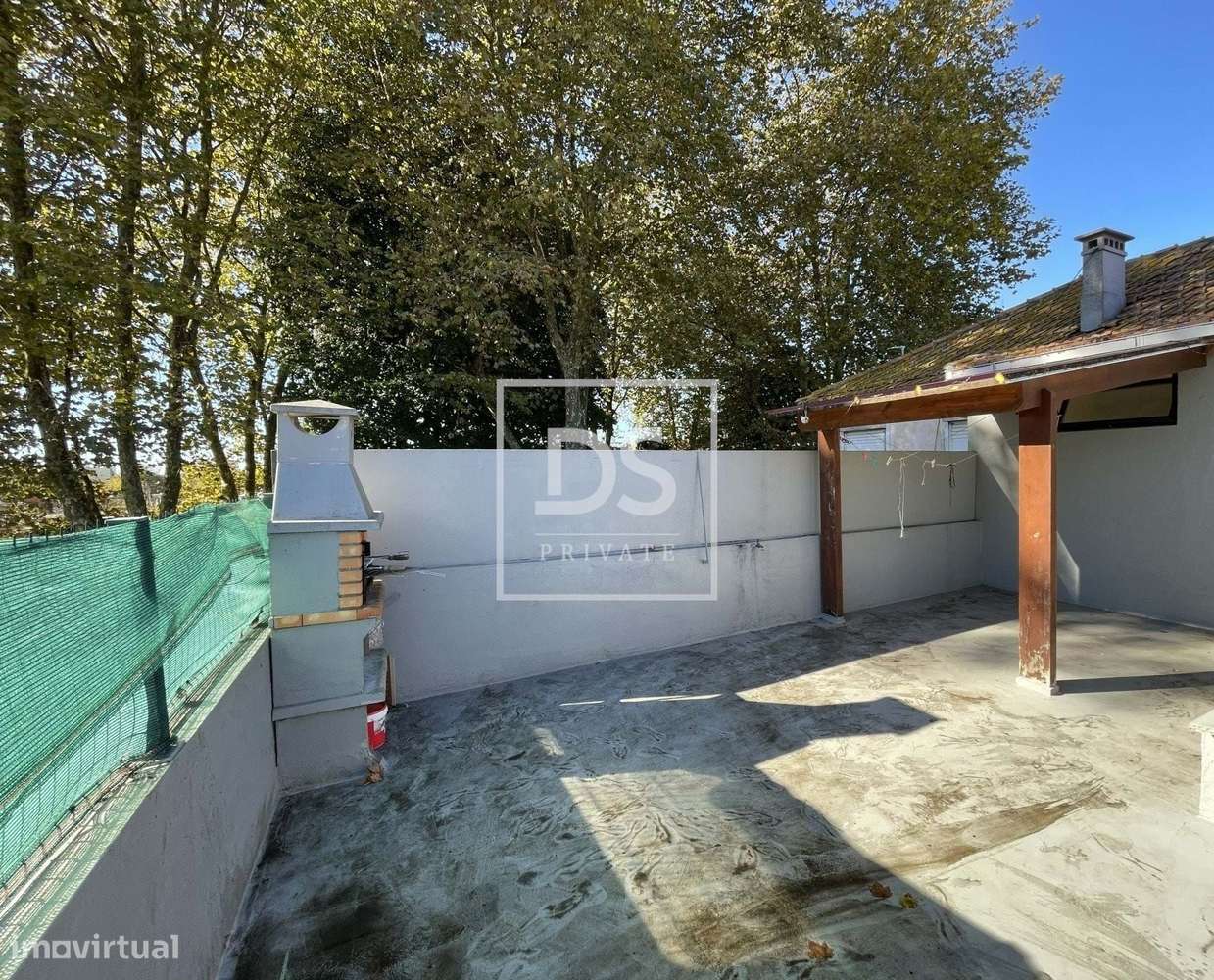 Moradia T2 com Jardim e Terraço: O Refúgio Perfeito em Ramalde (Com Re-21