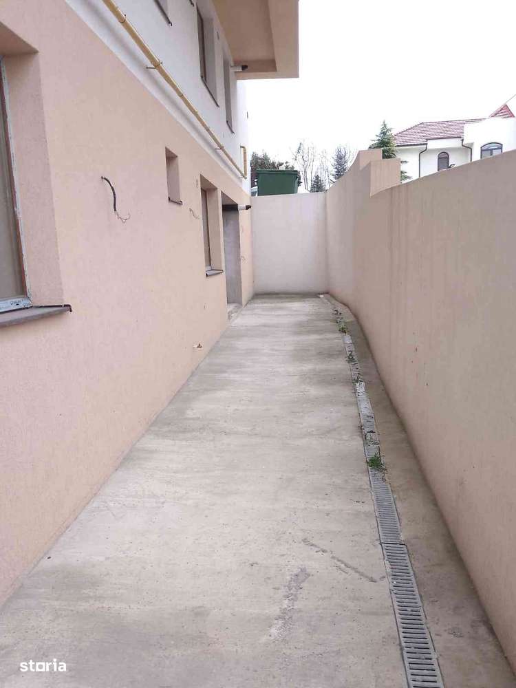 Apartament zona centrală - Imagine principală: 2/8