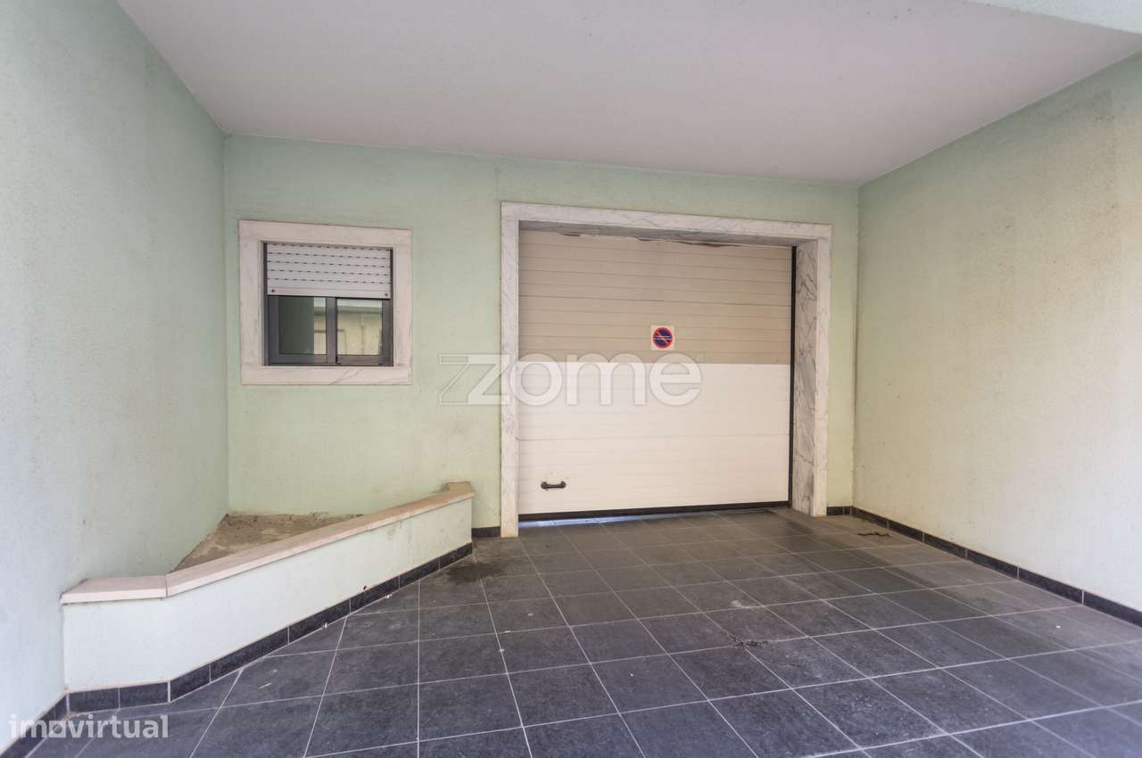 Apartamento T3, com Garagem, 114m2, no Seixal - 322.500,00€-28