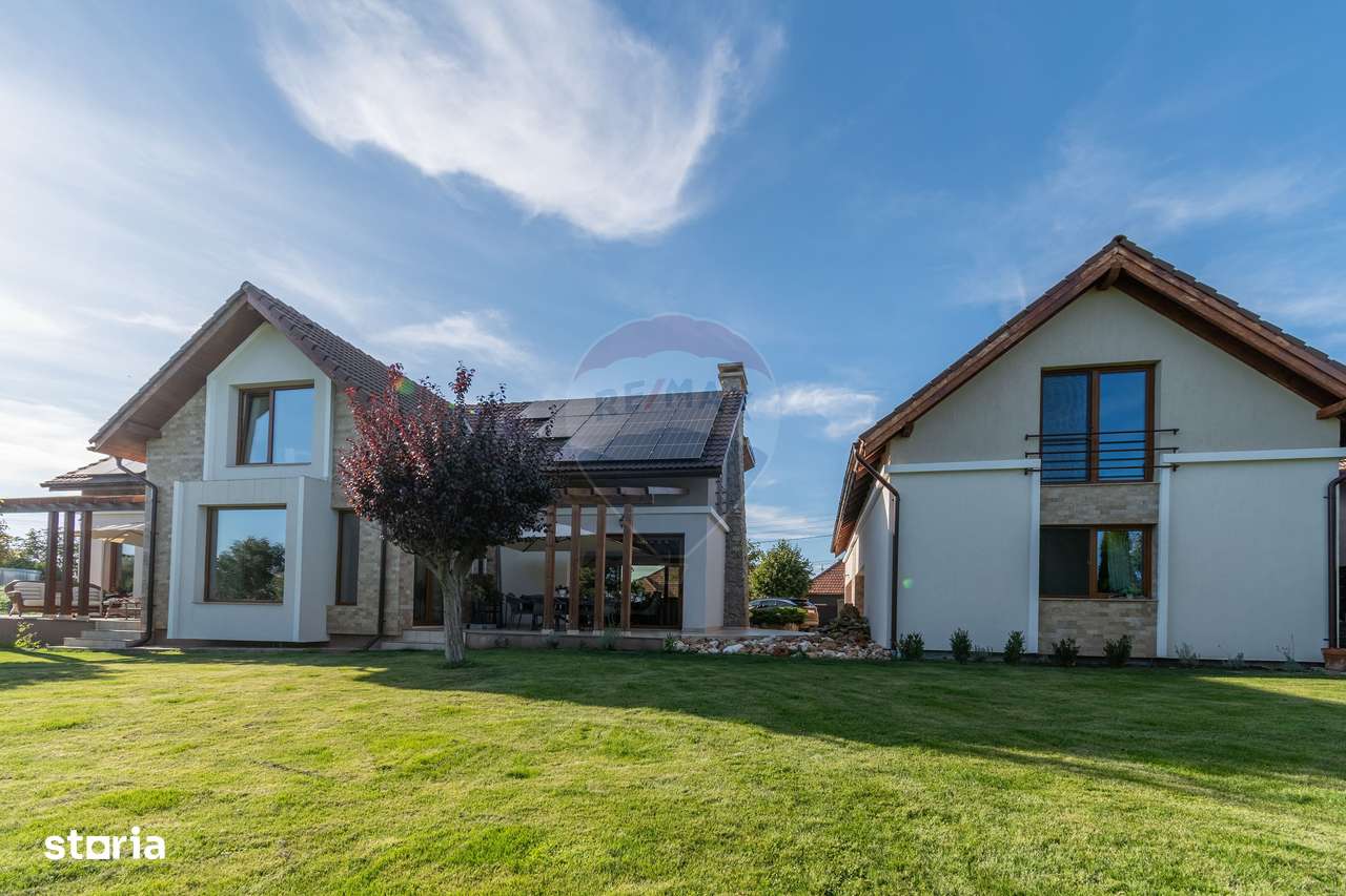 Proprietate exclusivista de vanzare: 2 case | 9 camere | 2000 mp teren-19