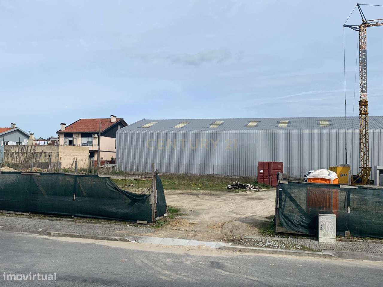 Lote 2 junto à Rua Oriental e A28, para construção de moradia - Grande imagem: 5/19