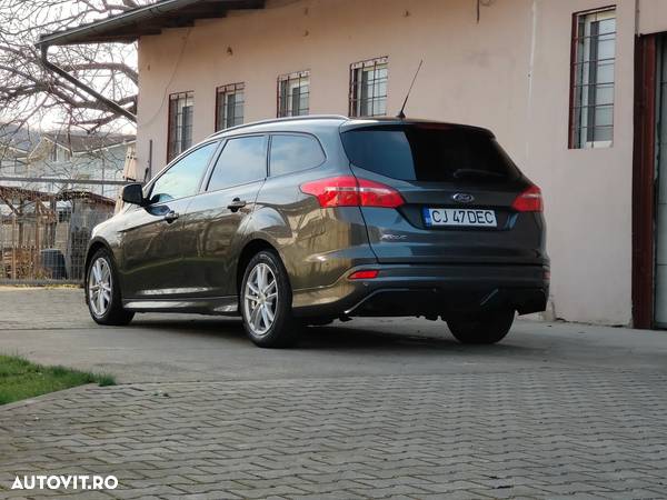 Ford Focus 1.5 EcoBlue ST-Line - 4