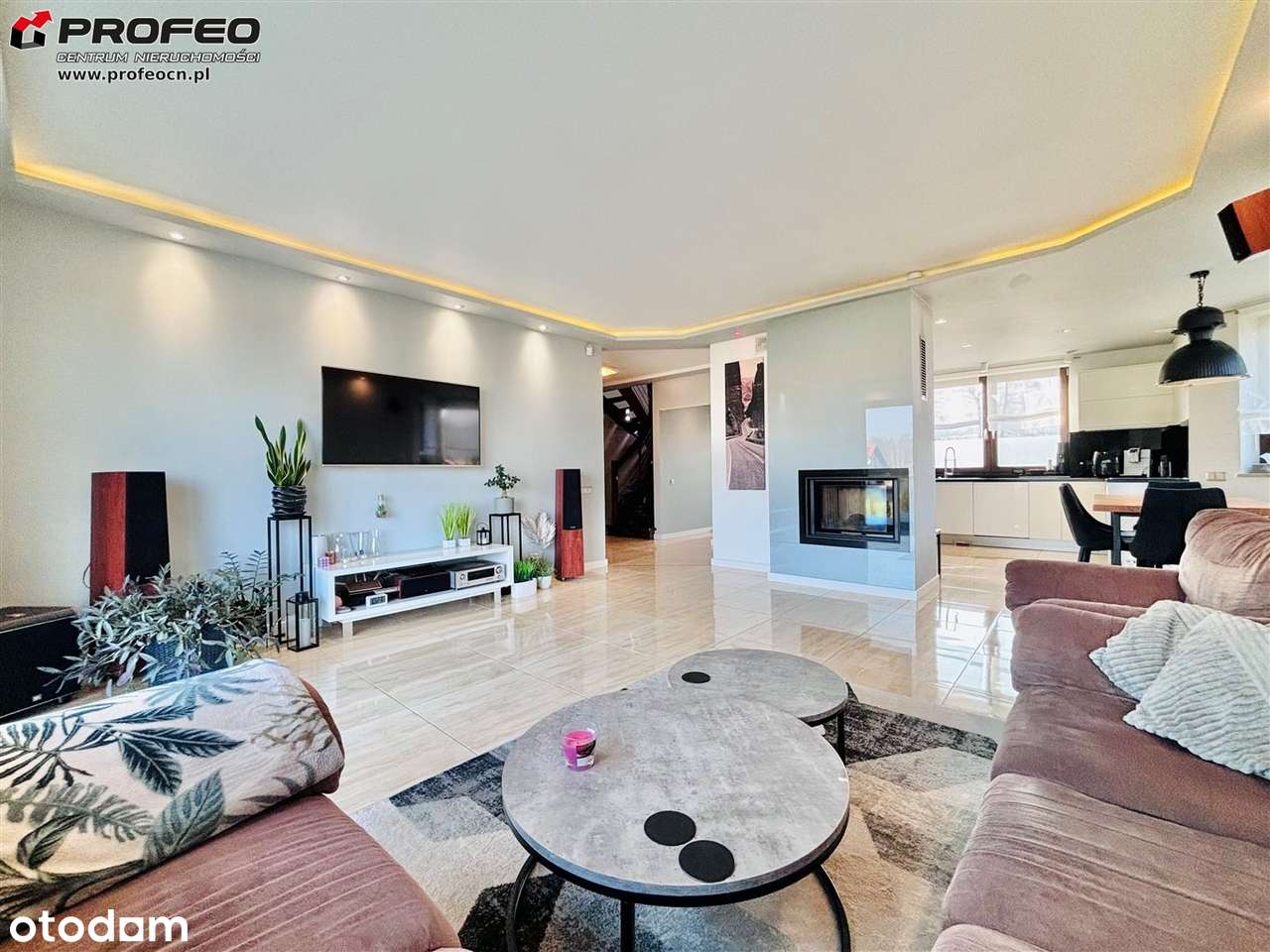 Wysoki standard i lokalizacja to wizytówka domu!-5