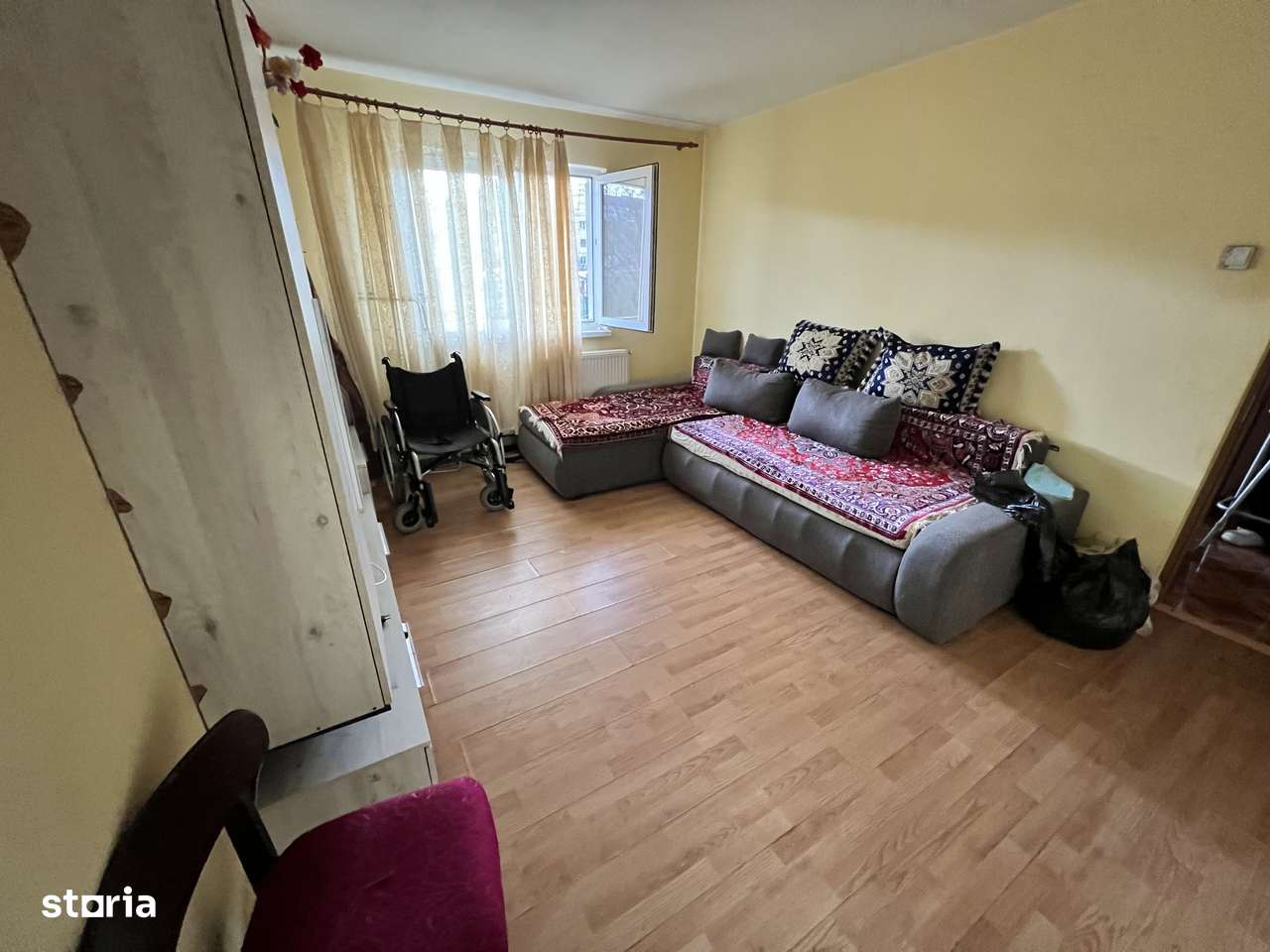 VAND apartament 2 camere semidecomandat,zona Calea Cisnadiei - Imagine principală: 2/5