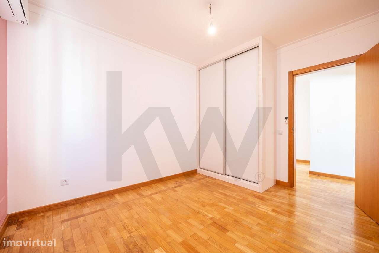 Apartamento T4  – Garagem e Churrasqueira - Alto dos Barreiros, Santa-14