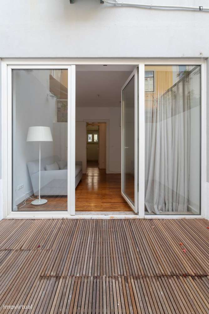 Apartamento com 1 quartos - localizado em Princípe Real Lisbon - Grande imagem: 2/10