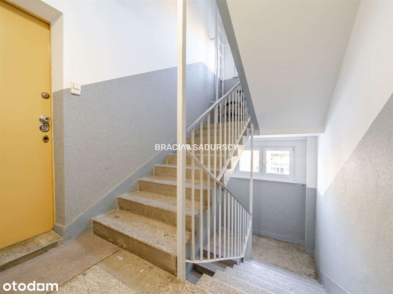 Blisko komunikacji/2 niezależne pokoje/duży balkon-15