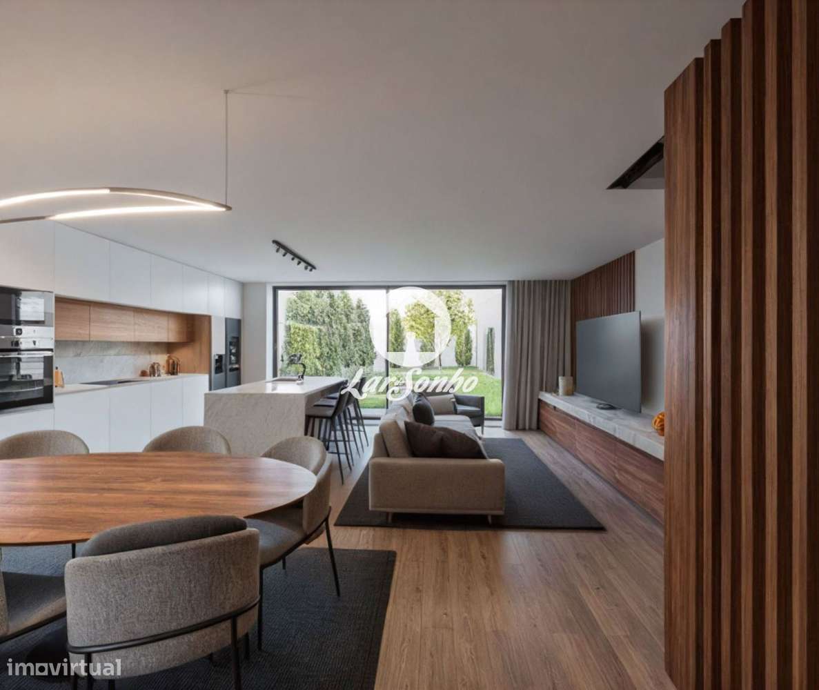 Moradia em Barcelos - Grande imagem: 2/24