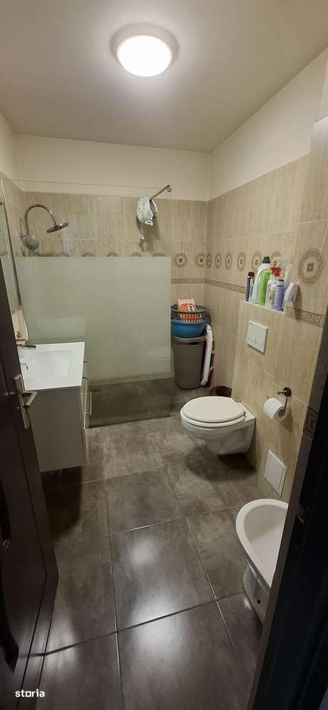 Apartament 2 camere,parter inalt,boxa la subsol,zona Terra,Floresti - Imagine principală: 5/7