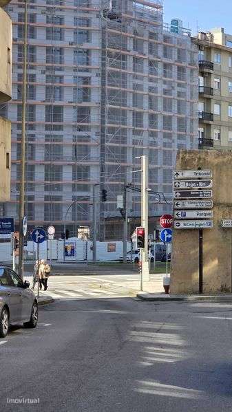 Apartamento Arrendar - Junto Av. da Republica, V.N.Gaia - Grande imagem: 2/12