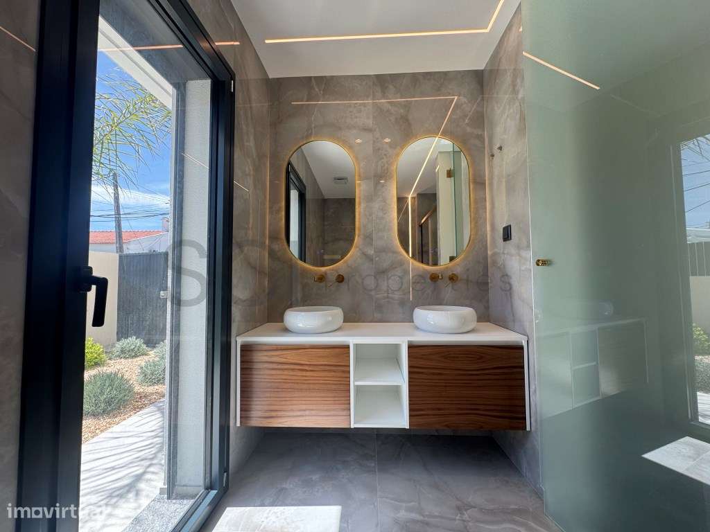 Moradia T4 Luxo Isolada | Belverde | Piscina | Garagem-54