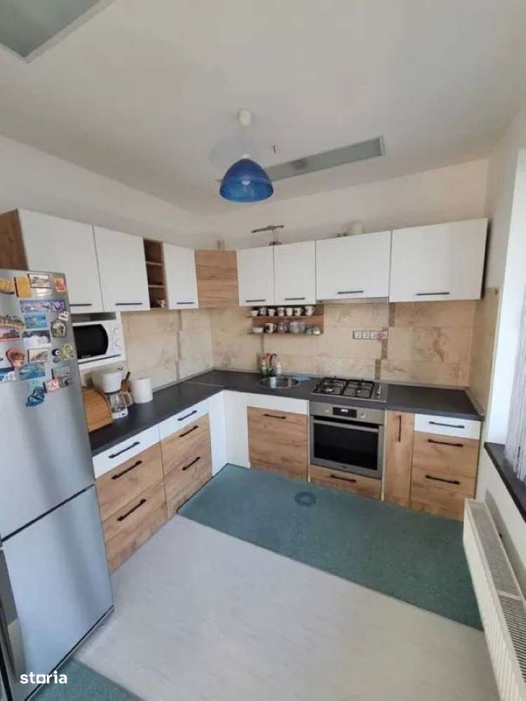 COD IV 1620 Vilă de închiriat P +1 cu 5 camere, zona Lazu - Imagine principală: 4/7