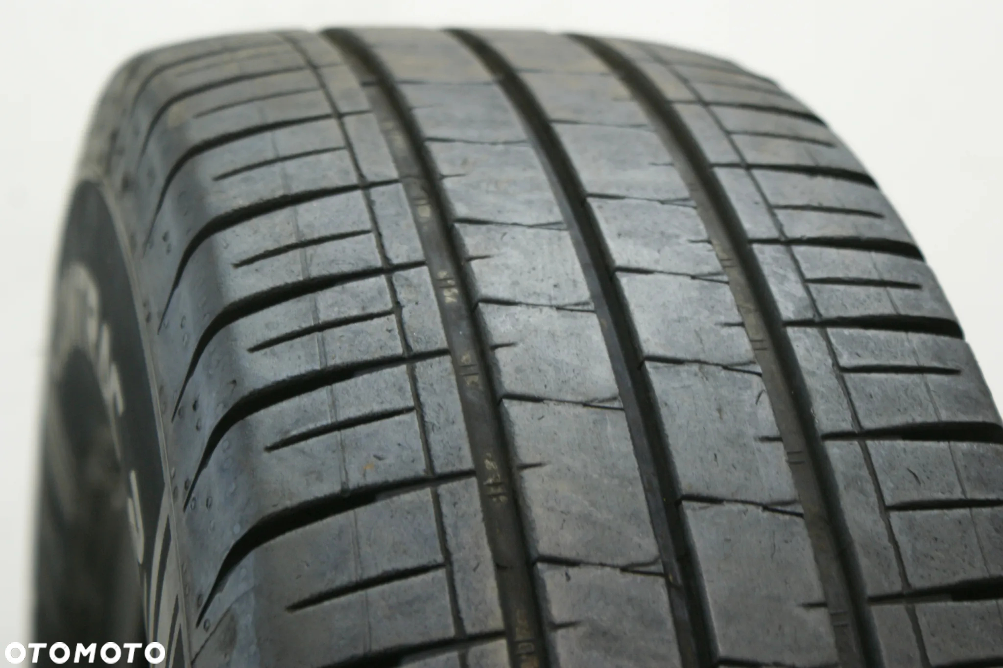 215/75R16C VREDESTEIN COMTRAC 2 , 6,5mm 2021r - 2