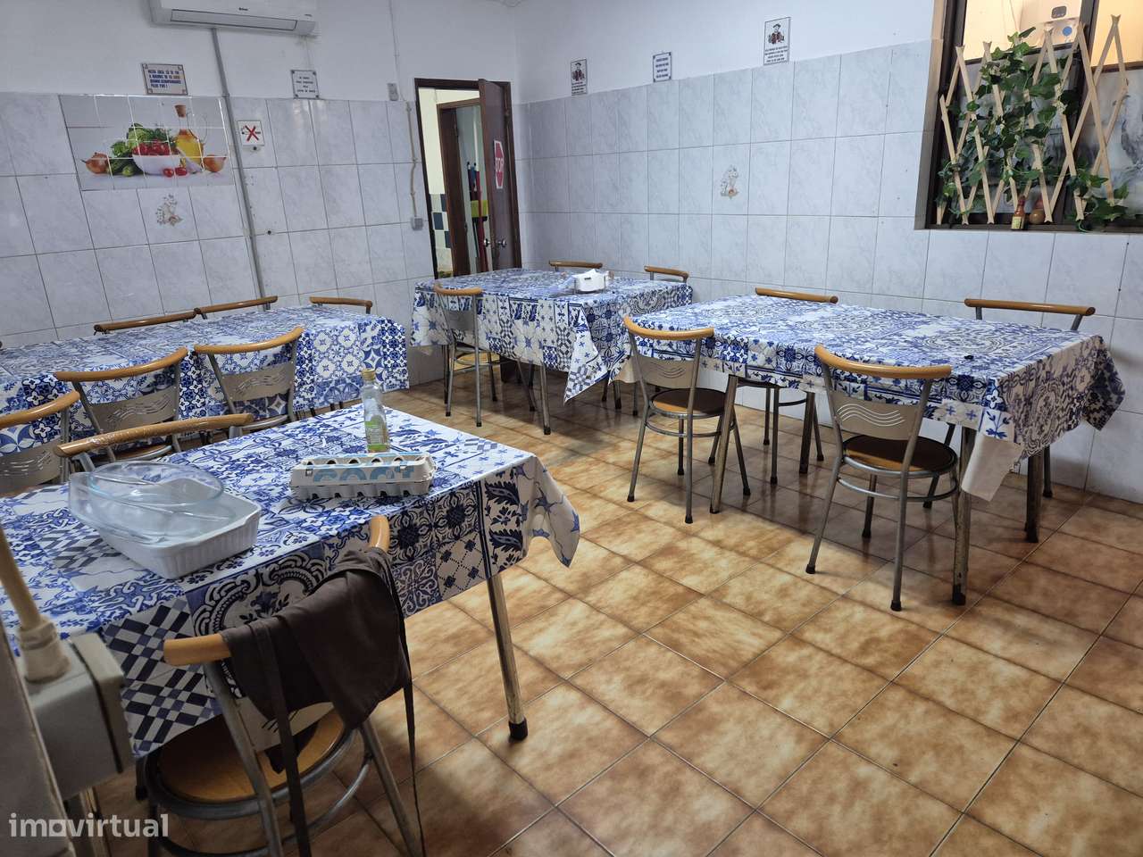 Snack-bar e minimercado em Gomes Aires, concelho de Almodovar-9