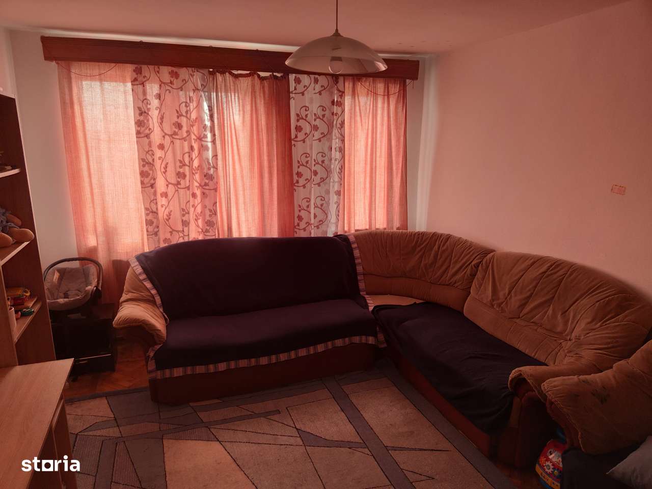 Octav Onicescu langa Parcul Mihai Eminescu piata Viilor Biserica Roset-2