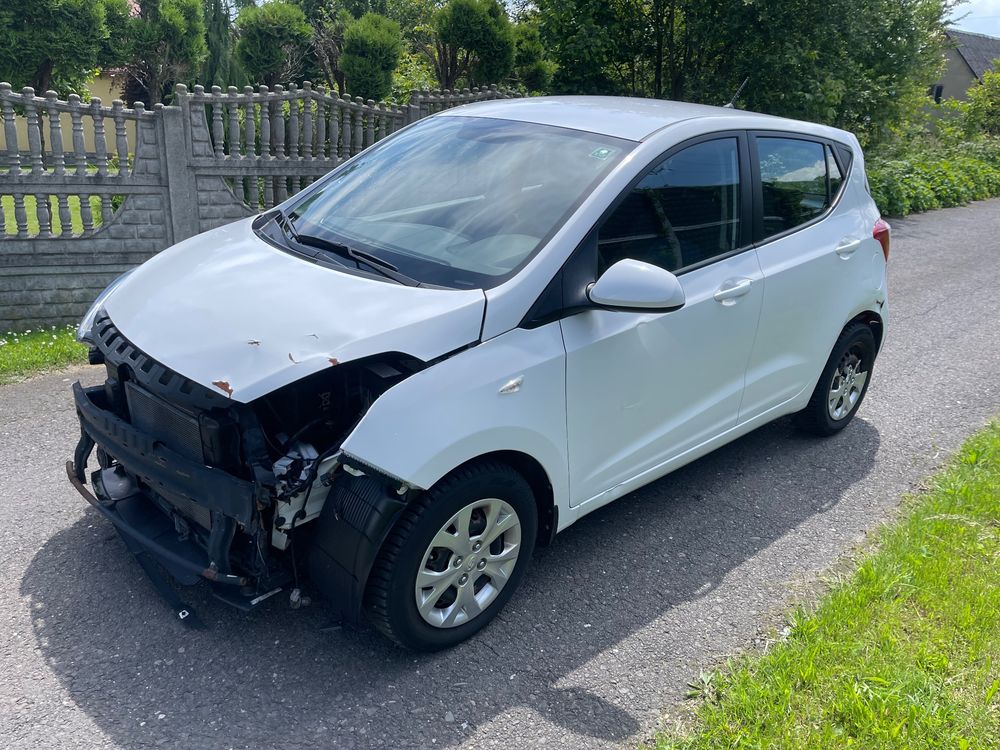 Hyundai i10 II 1.0 blue Trend 2015