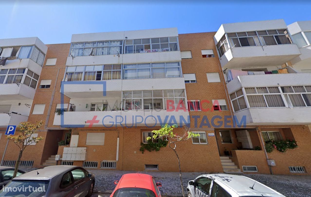 Apartamento T2 em Barosa, Leiria