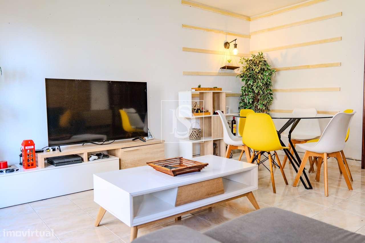 APARTAMENTO R/C T3 JUNTO Á ESCOLA MANUEL DE FIGUEIREDO - Imóvel em Dir - Grande imagem: 5/26