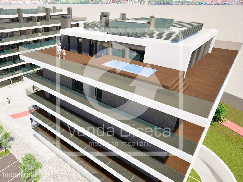 Apartamento de Luxo T2 com 2 Suites, Varandas, Arrecadação e Parque...-21