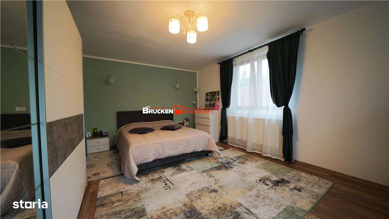 Sanmartin - Vila cu 3 apartamente si potential de inchiriere-3