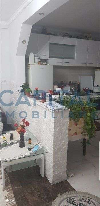 Apartament 3 camere,etaj 1, Turda - Imagine principală: 3/8