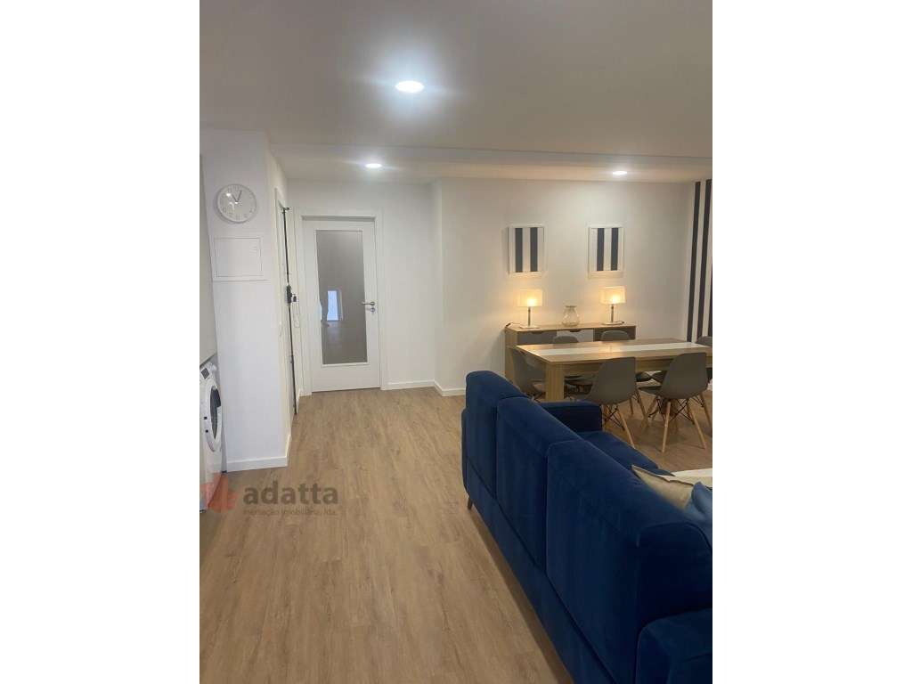 Apartamento T2 Renovado e Totalmente Mobilado em Coimbra [Olivais/F... - Grande imagem: 4/18
