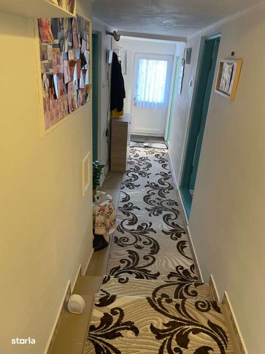 Casa cu 3 camere, garaj si curte spatioasa – zona Giulesti - Imagine principală: 5/19