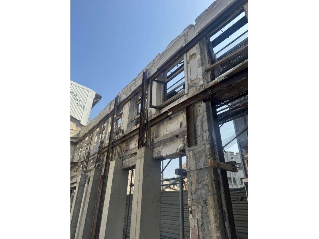 T3 Duplex com Jardim, Varanda e Lugar de Garagem na Rua de Cedofeit...-10