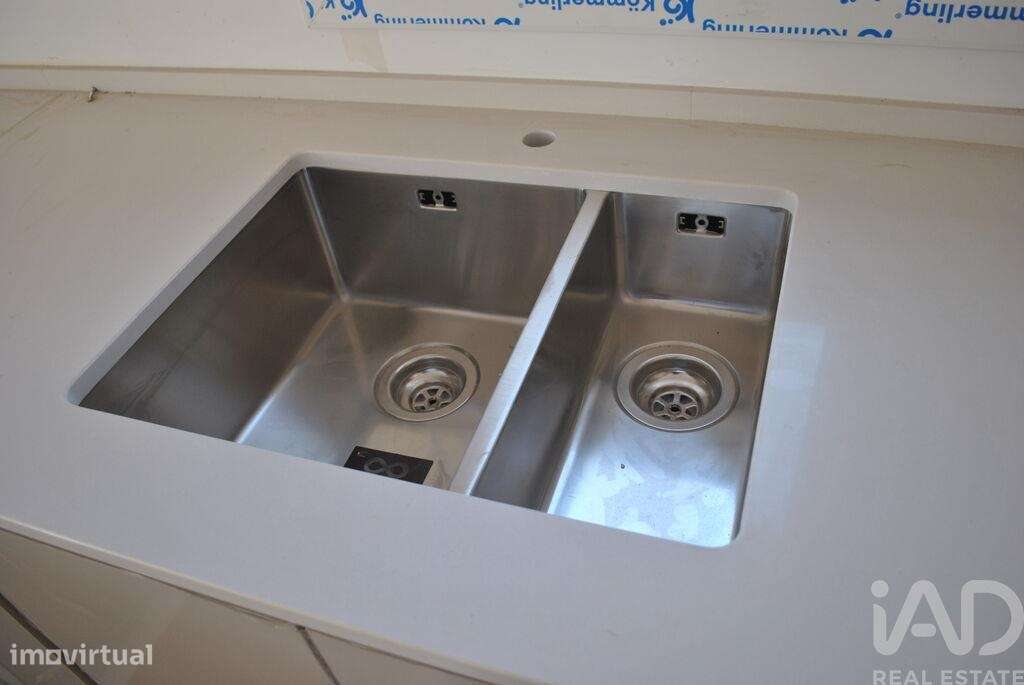 Casa T4 em Fernão Ferro de 294,00 m2 - Grande imagem: 5/20