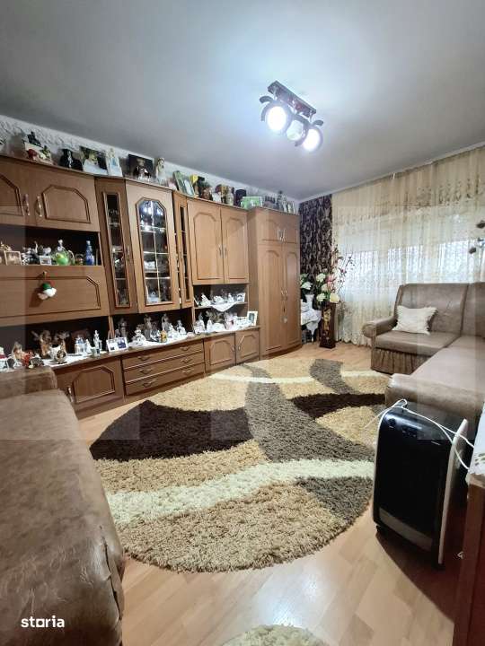 Apartament cu 3 camere, decomandat, 64 mp, zona Stadionului - Imagine principală: 1/6
