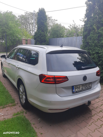 Volkswagen Passat Variant 1.6 TDI (BlueMotion Technology) DSG Comfortline - 5