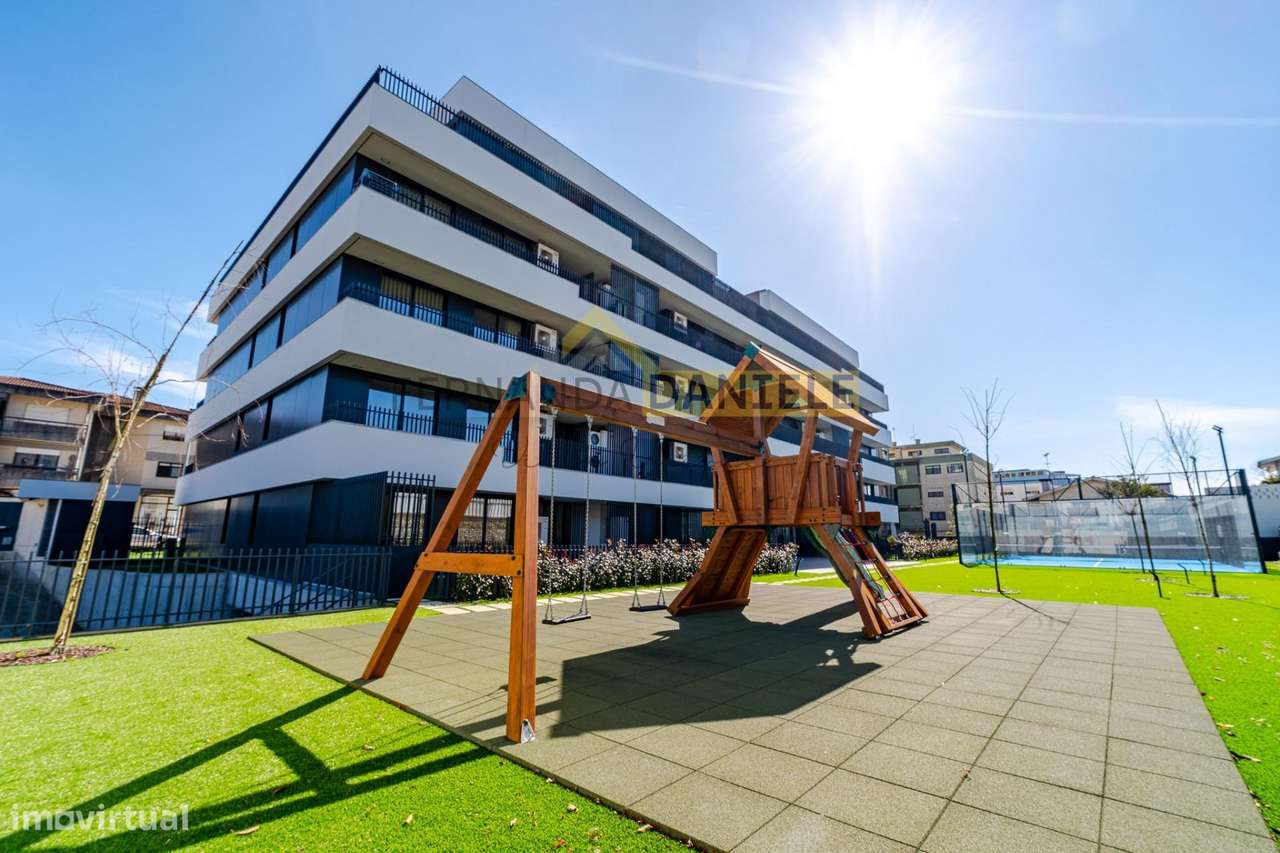 Apartamento T4  - Condomínio Feira's Prime-40