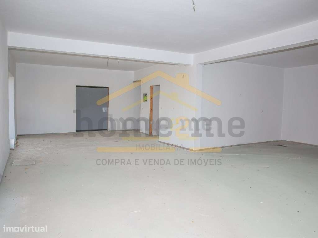 Magnífica Moradia Nova 560 m2- Vila Franca de Xira-15