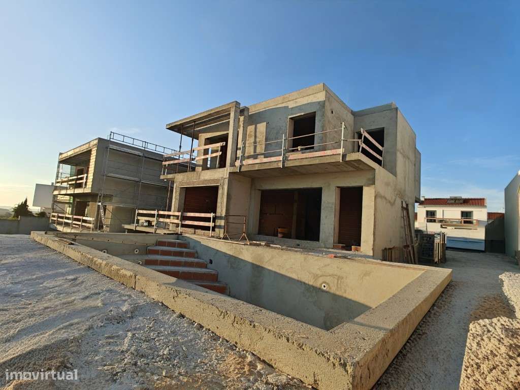 Moradia com vista campo e mar a apenas 5 km da Praia do Baleal - Grande imagem: 2/24